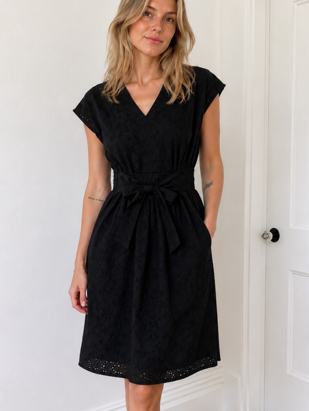 Kensie Black Eyelet Cotton Dress Belted Size 10